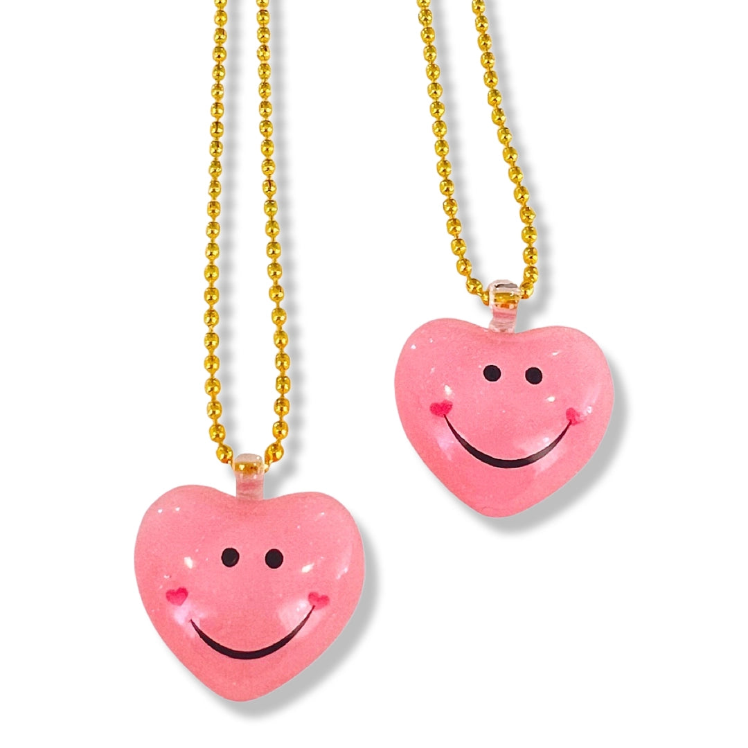 POP CUTIE SMILING HEART NECKLACE